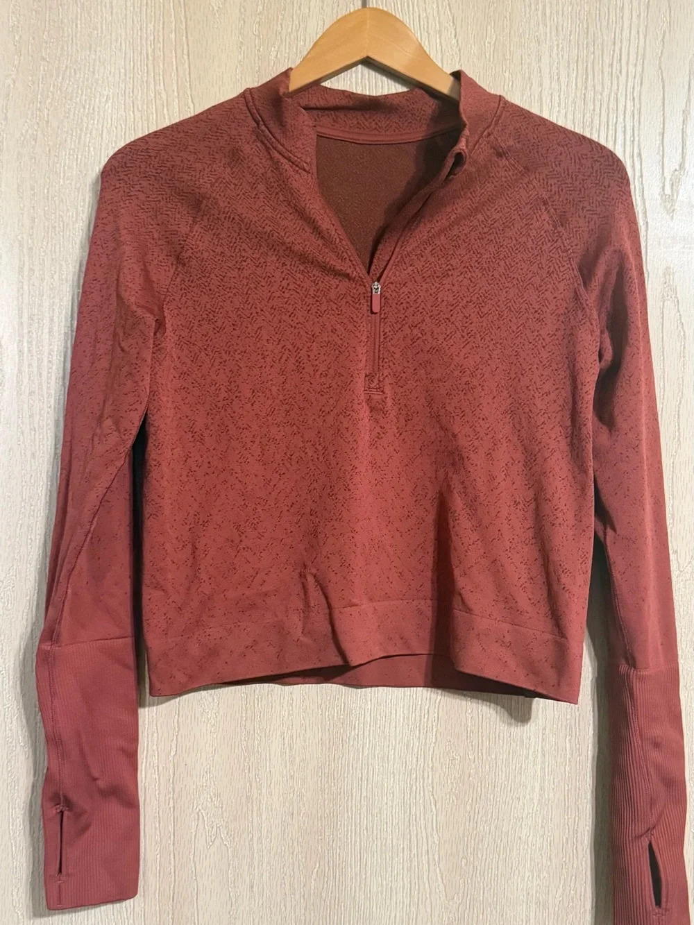 lululemon athletica breathable quarter